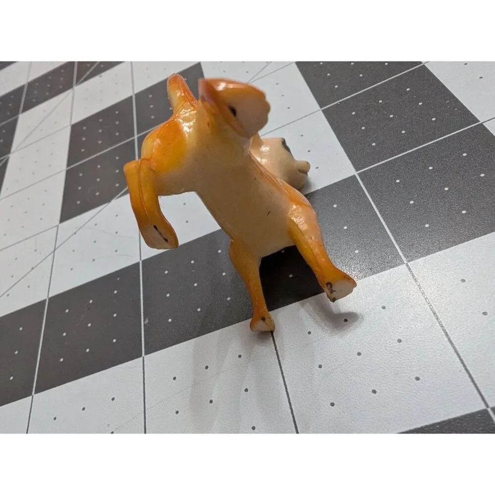 Orange‎ Brown Chihuahua mini hard plastic dog MCM 2 in x 3 inch roung black eyes
